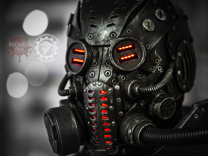 Illustration for article titled Cosplay Is A Dieselpunk Nightmare